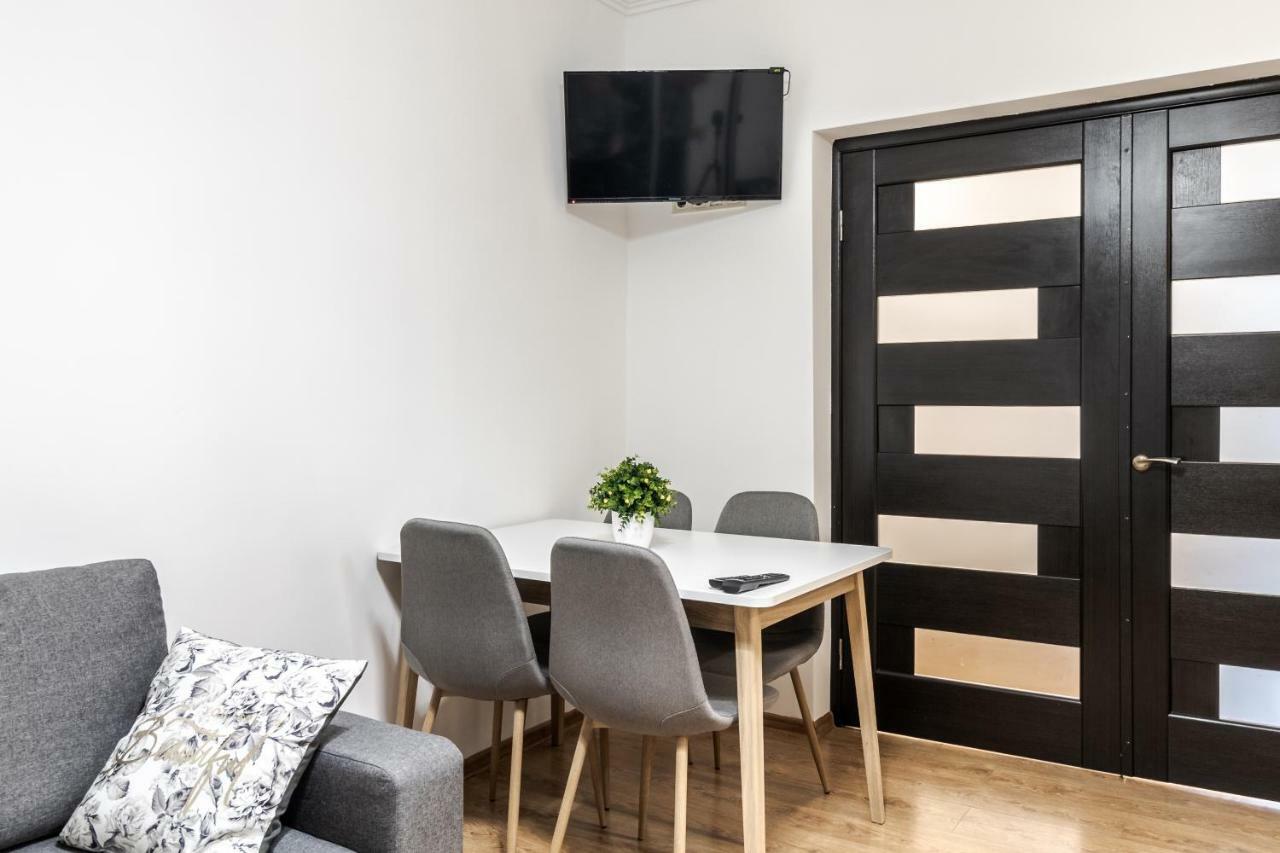 Homey Apartment Львів Екстер'єр фото